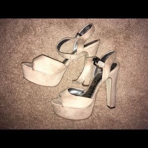 Nude platform sandals